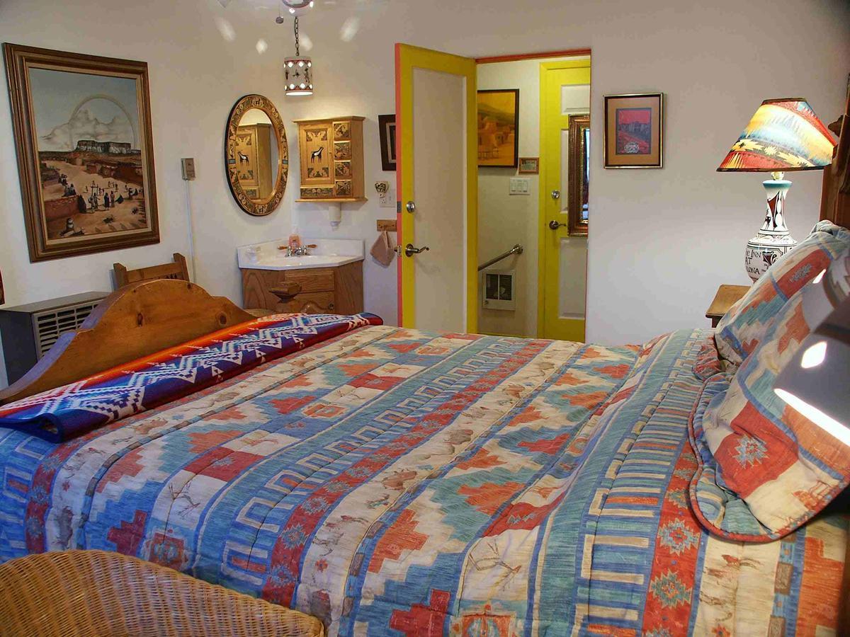 Inn At Halona Zuni Exterior photo